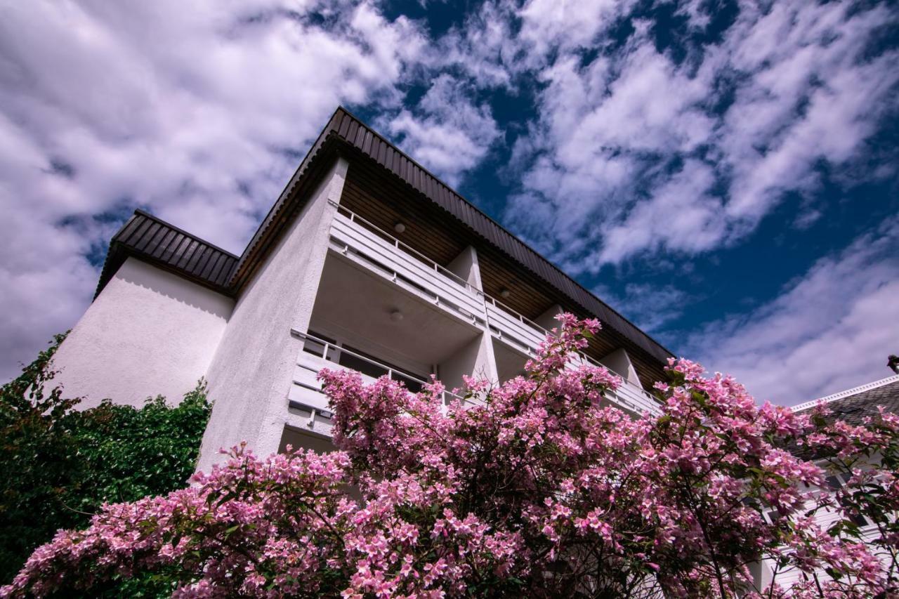 Kringsja Hotel バレストランド エクステリア 写真